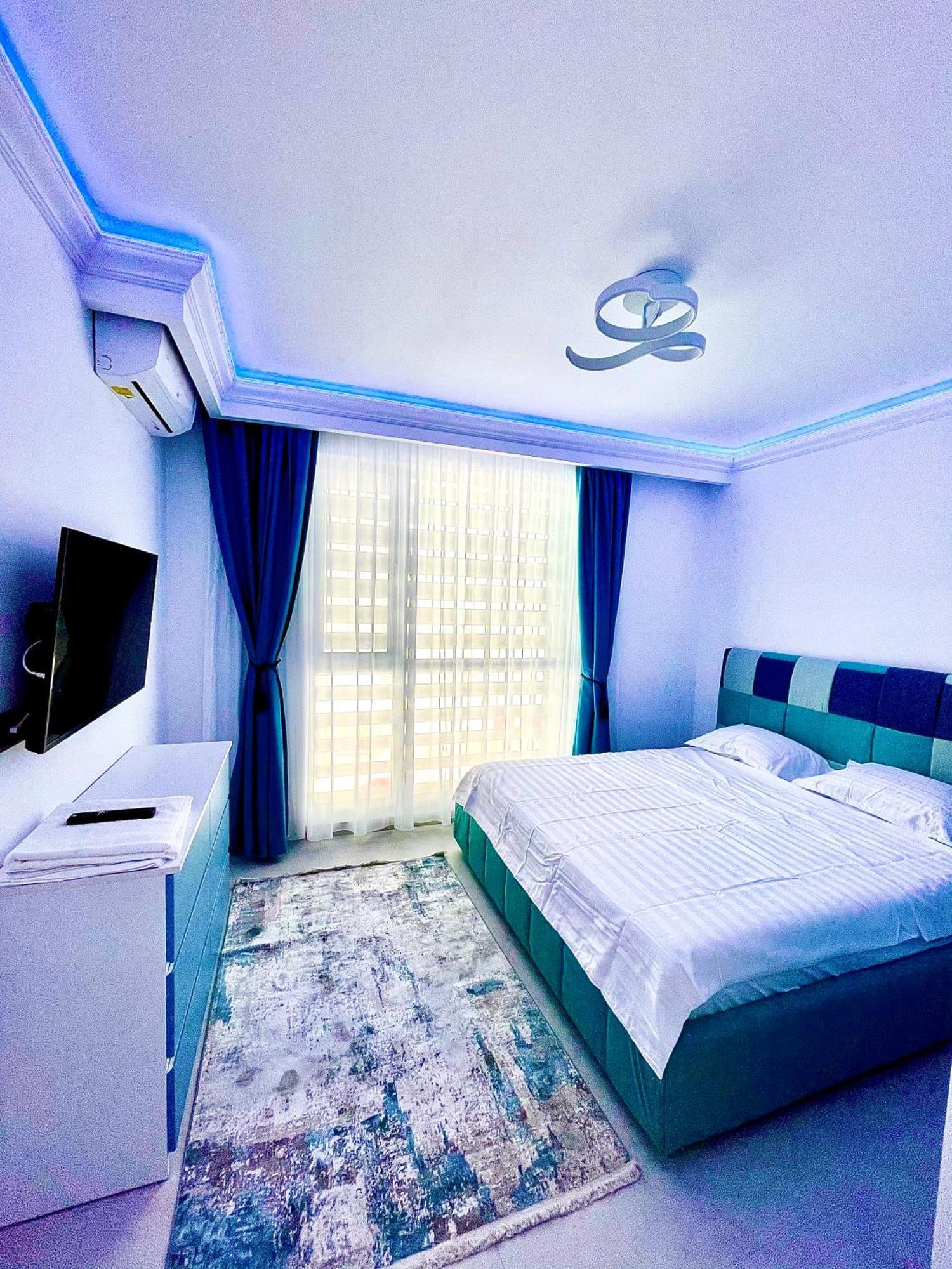 Marcony Boutique Apartments Mamaia Esterno foto