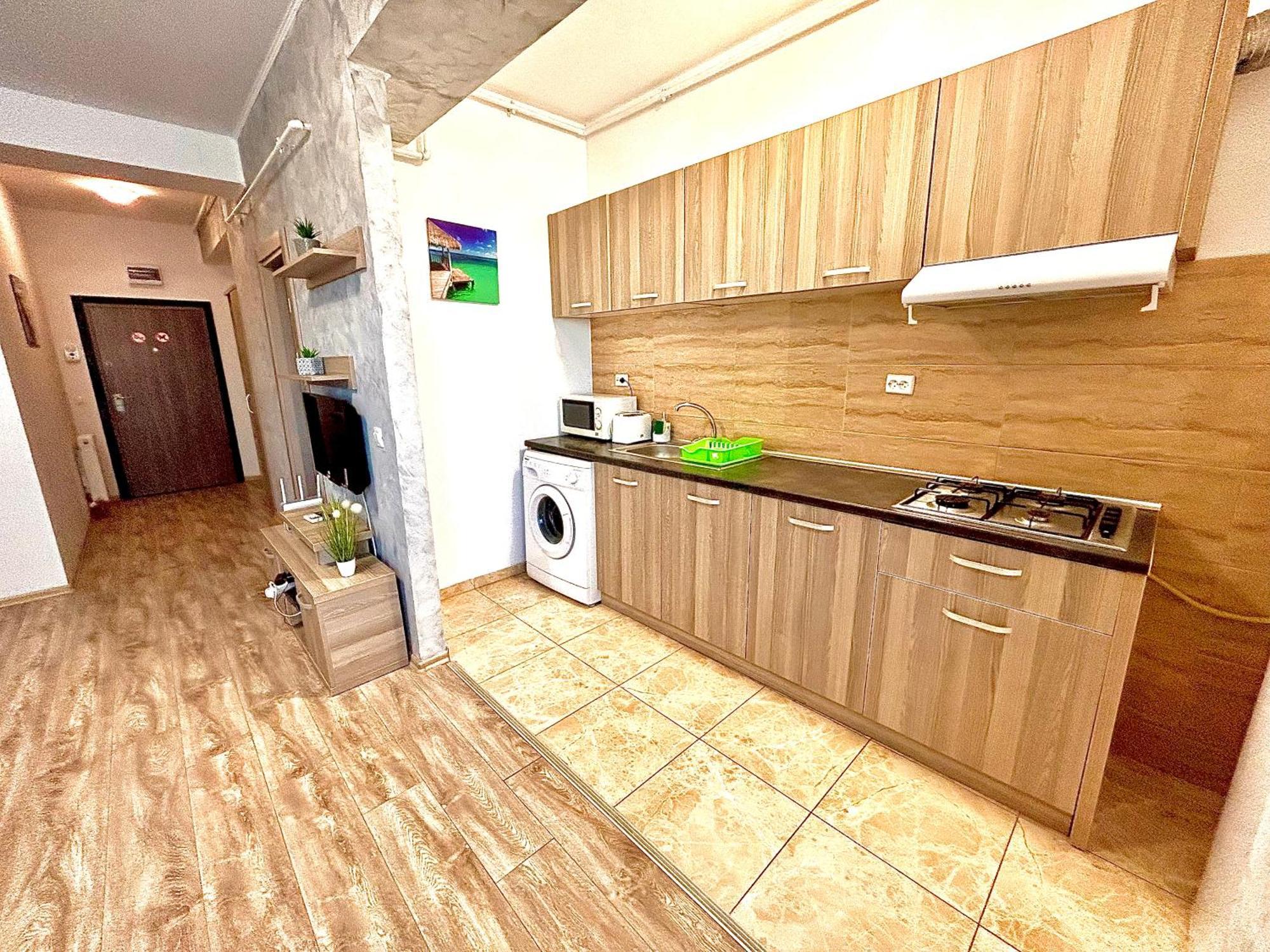 Marcony Boutique Apartments Mamaia Esterno foto