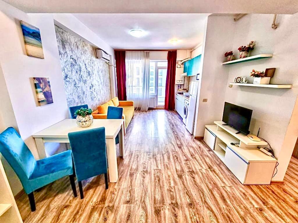 Marcony Boutique Apartments Mamaia Esterno foto