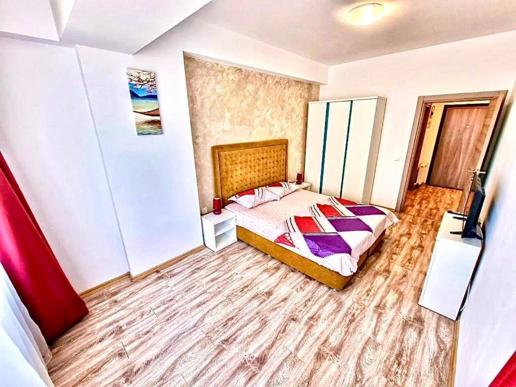 Marcony Boutique Apartments Mamaia Esterno foto
